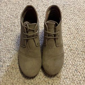 Toms Wedges